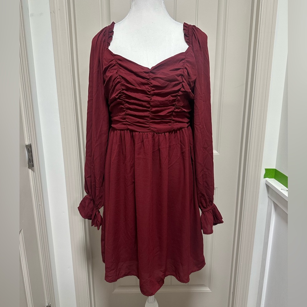 ANDREE BY UNIT Burgundy Ruched Long Sleeve Dress